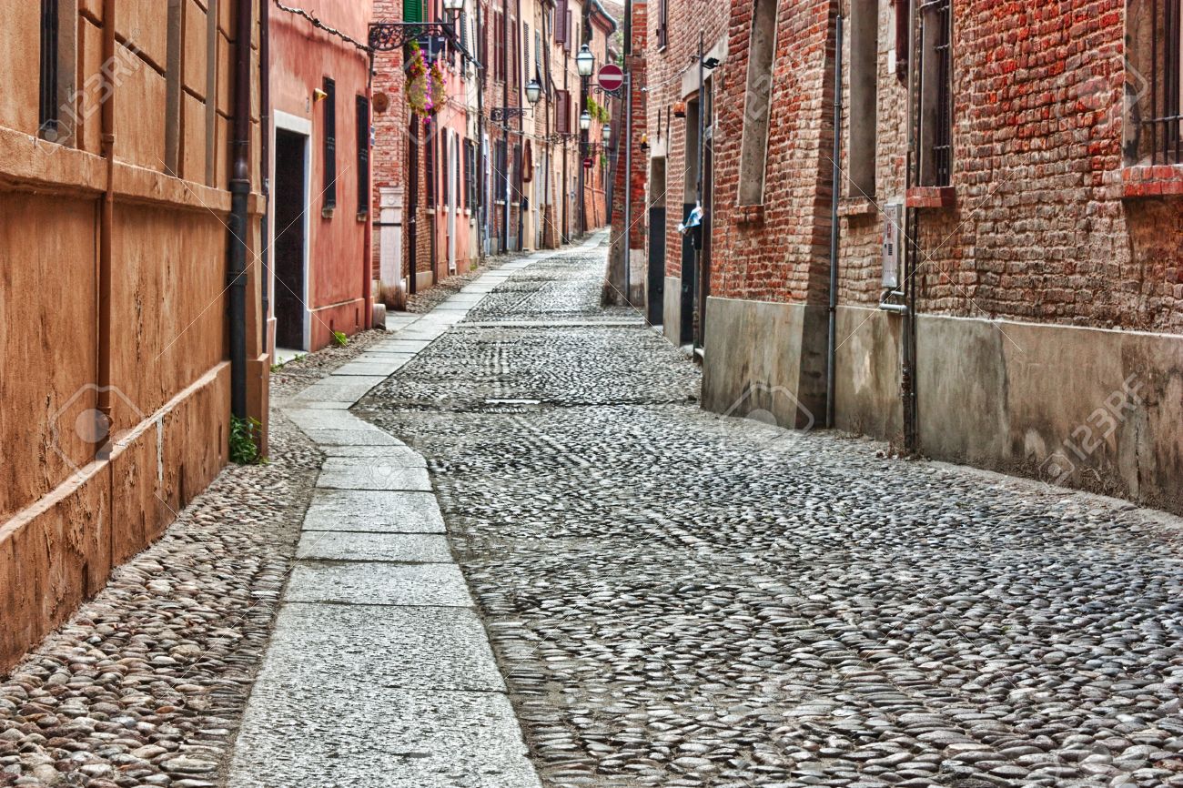 12794117-old-italian-alley-ancient-narrow-italian-street-in-ferrara-emilia-romagna-italy.jpg