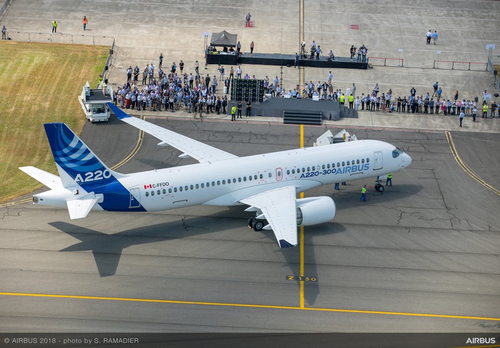 Airbus-A220-300-new-member-of-the-airbus-single-aisle-family-landing-063.jpg