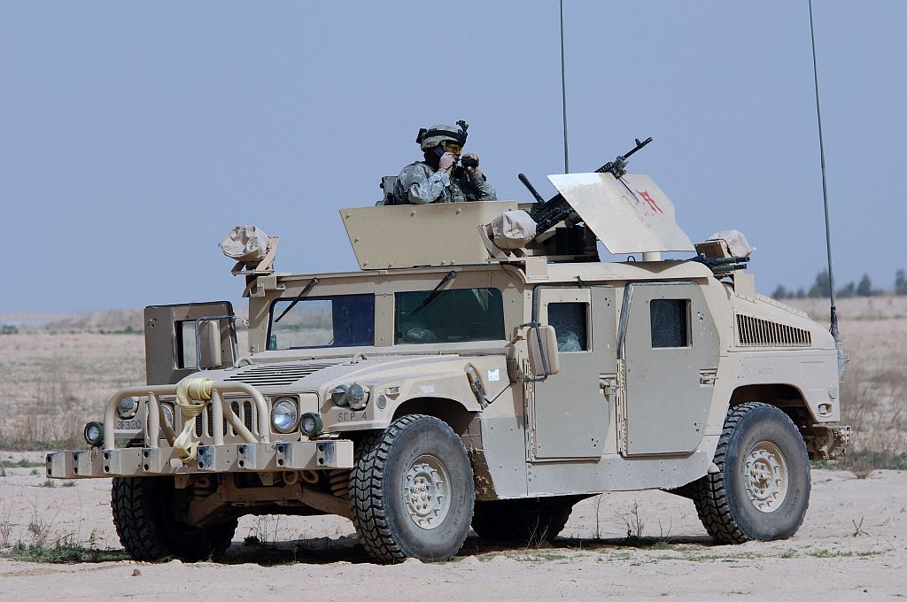 hmmwv_01.jpg