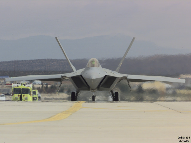 F22-2.jpg