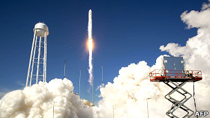 130422170743_nasa_rockets_antares_304x171_afp.jpg