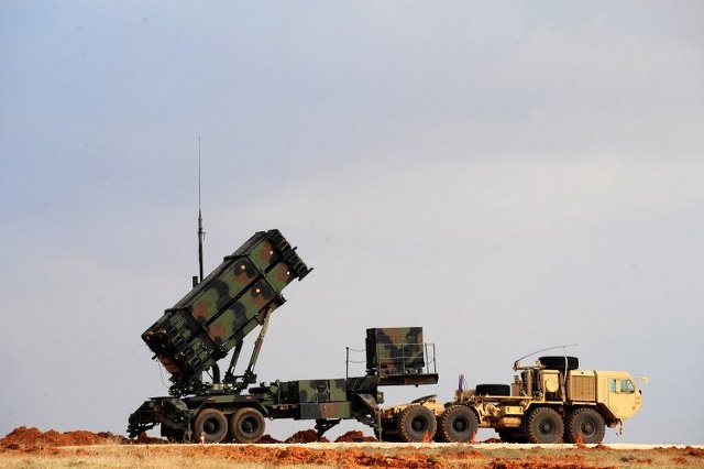 www.defensa.com