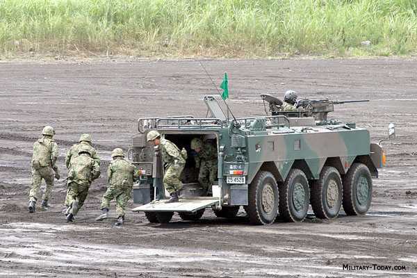 type_96_apc_l3.jpg
