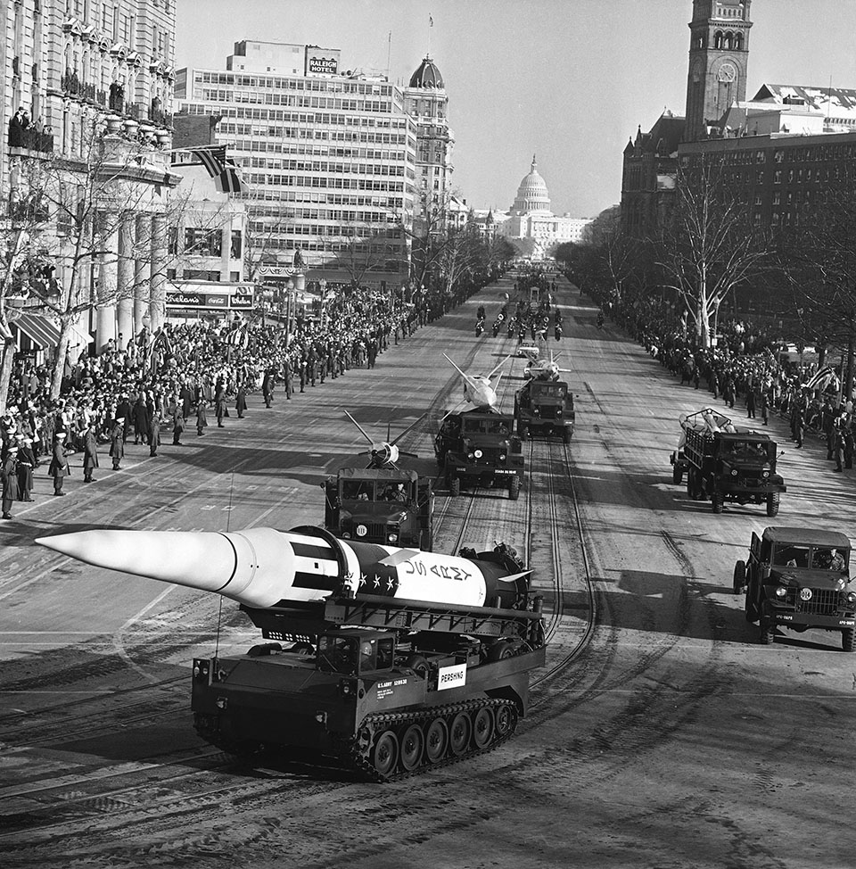 20180208_usmilitaryparades_04.jpg