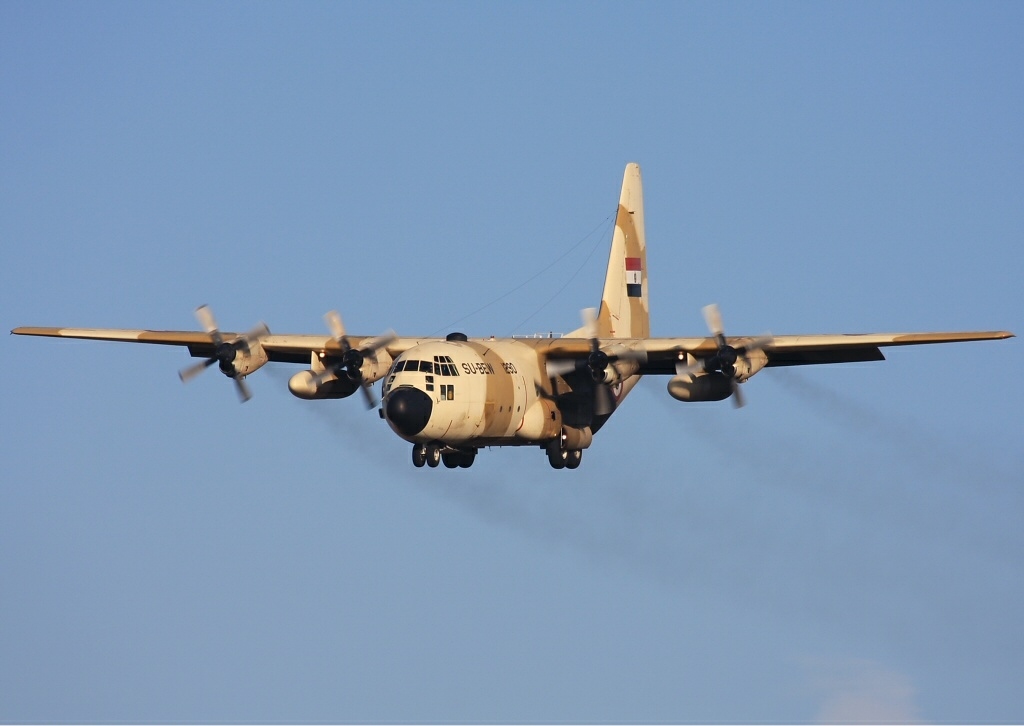 Egyptian_Air_Force_Lockheed_C-130H_Hercules_(L-382)_Lebeda-1.jpg