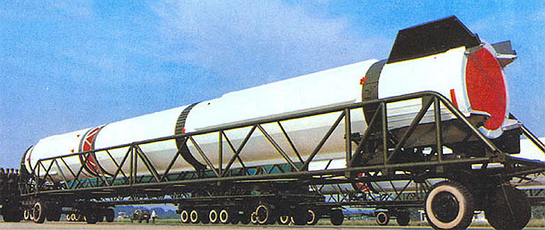 DF-4-ICBM-Transporter-Stowed-1S.jpg