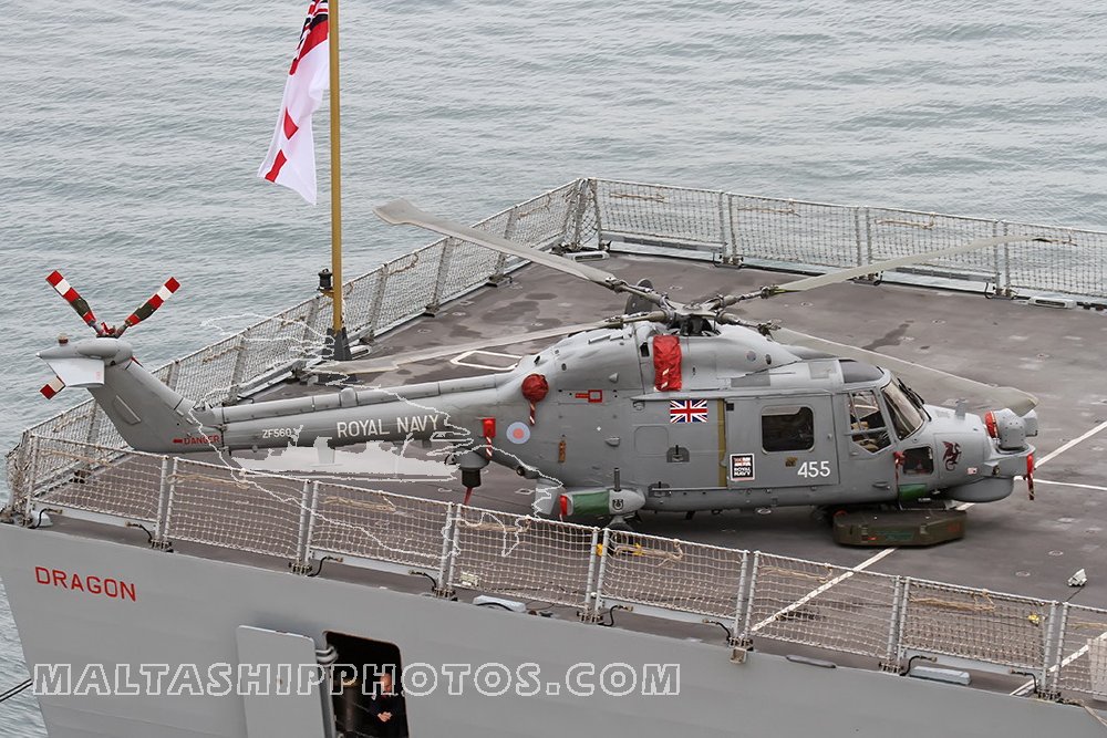 zf560-455%20ab%20d35%20hms%20dragon%20boffa%20-%2010.11.2013.jpg