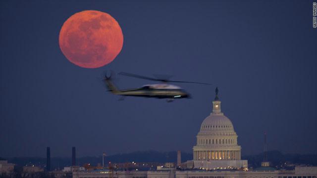 gal.full.moon.jpg_-1_-1.jpg