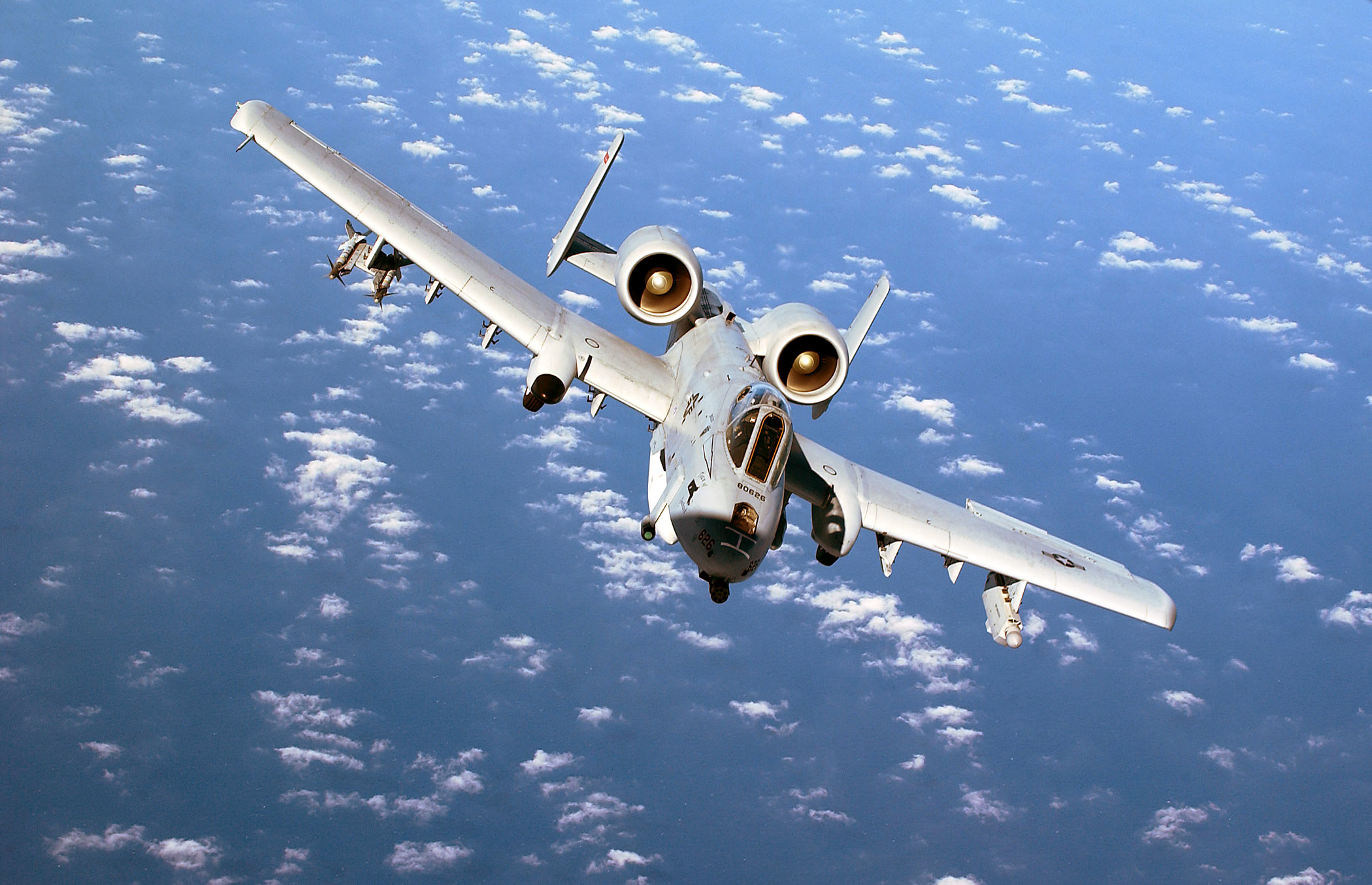 A-10_Thunderbolt_II_1.jpg