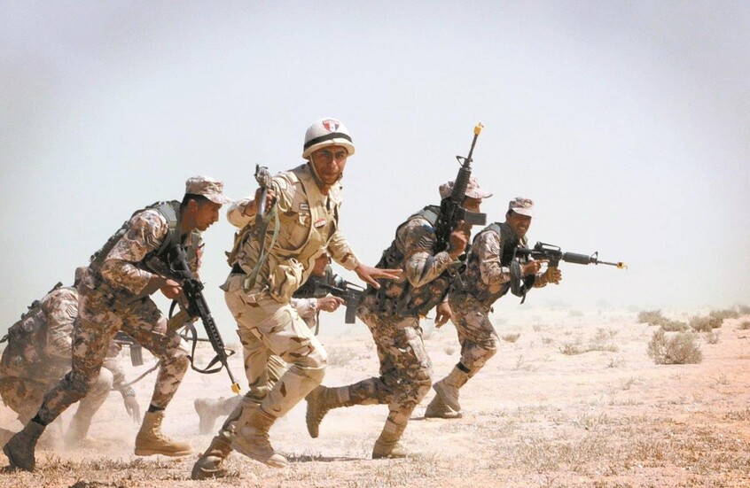 الجيش المصري يرسل عددا ضخما من قواته للصومال (فيديو)