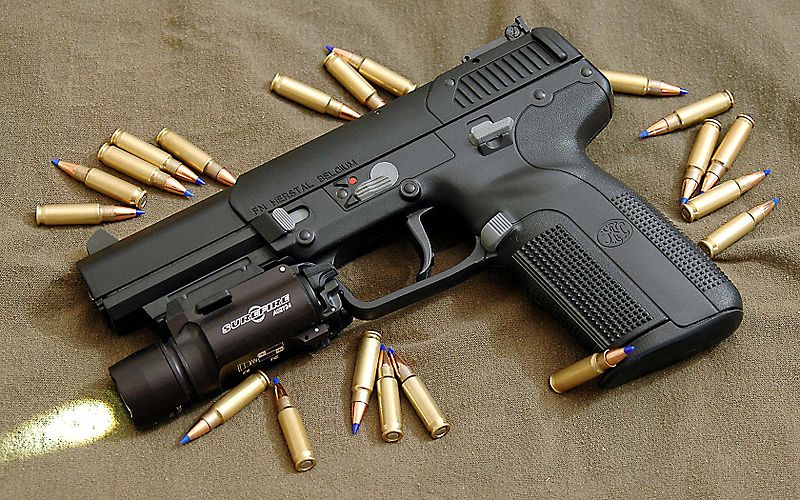 800px-five-seven_usg.jpg