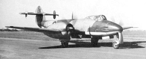 Gloster_Trent-Meteor_EE227.jpg