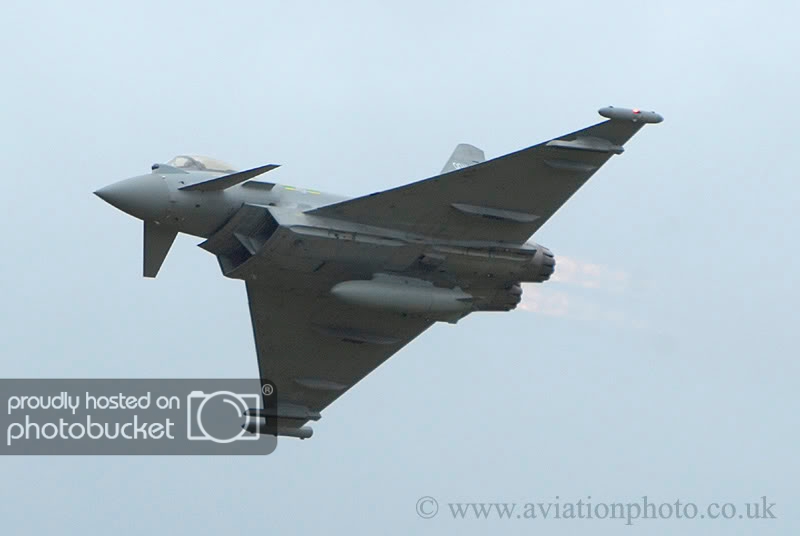 EurofighterTyphoonFGR4ZJ9163Squadro.jpg