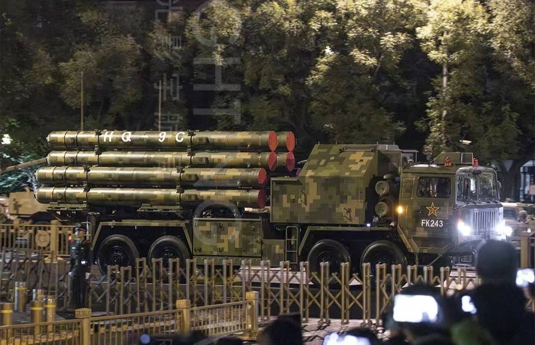 HQ-9C-launcher.jpg