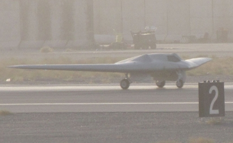 RQ-170+Sentinel+stealth+unmanned+aerial+vehicle+%2528UAV%2529+United+States+Navy+United+States+Air+Force.JPG