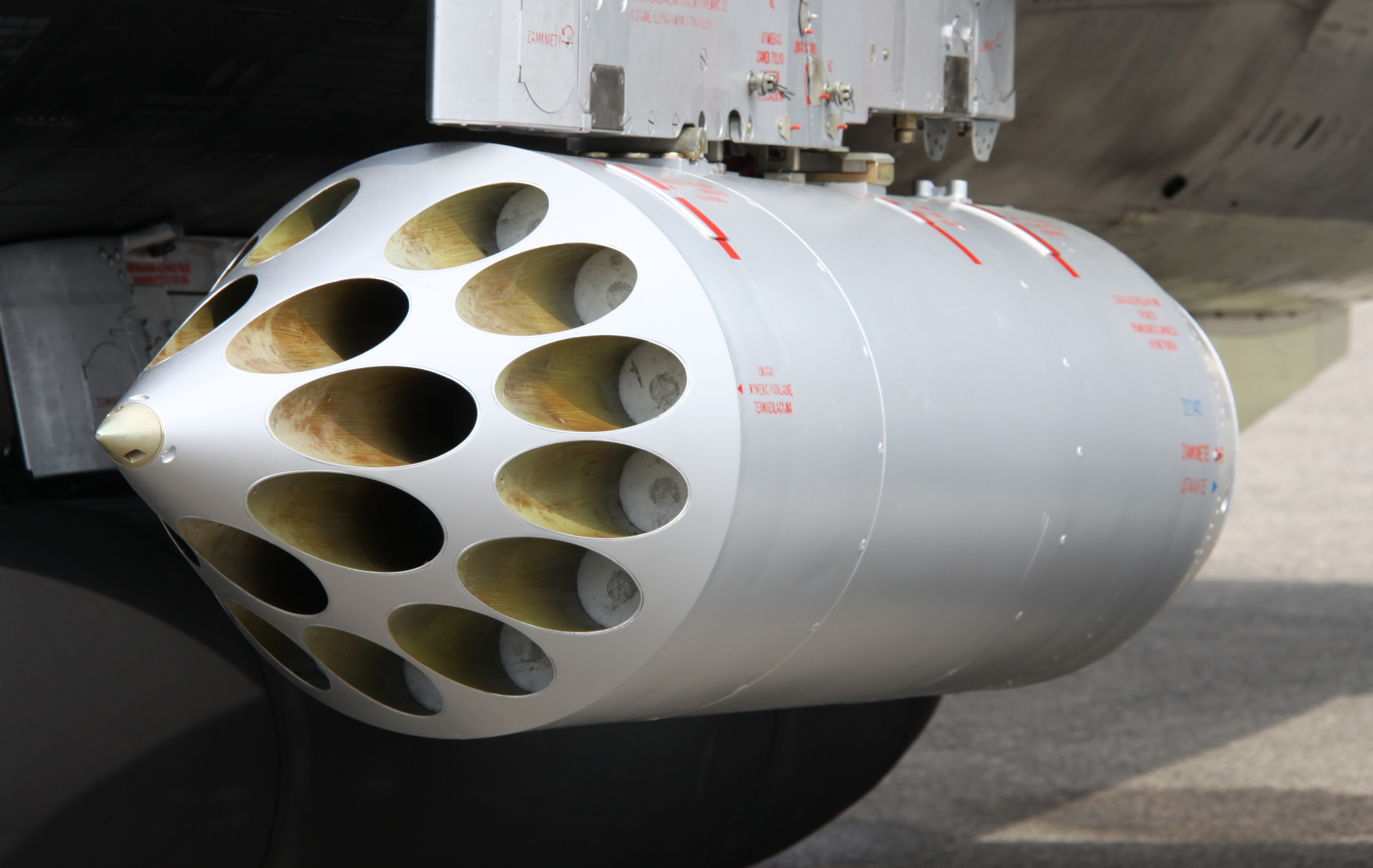 B-8.jpg