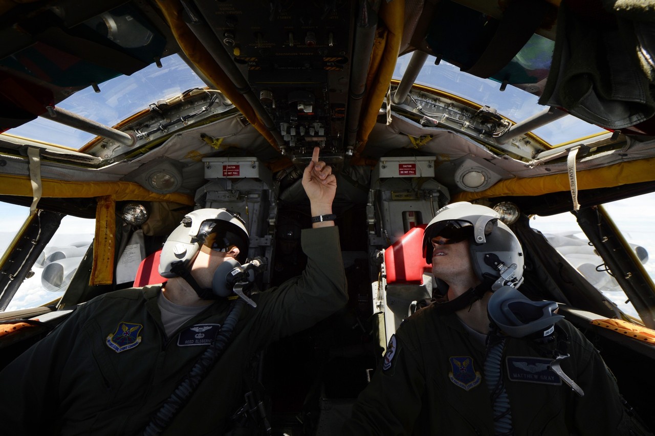 B-52.jpg