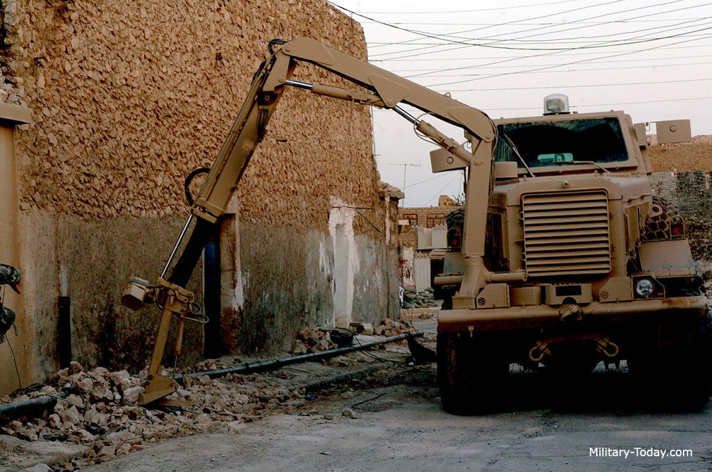 buffalo_mrap_l7.jpg