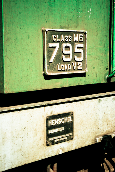 Henschel_Nameplate_On_M6_Locomotive.jpg