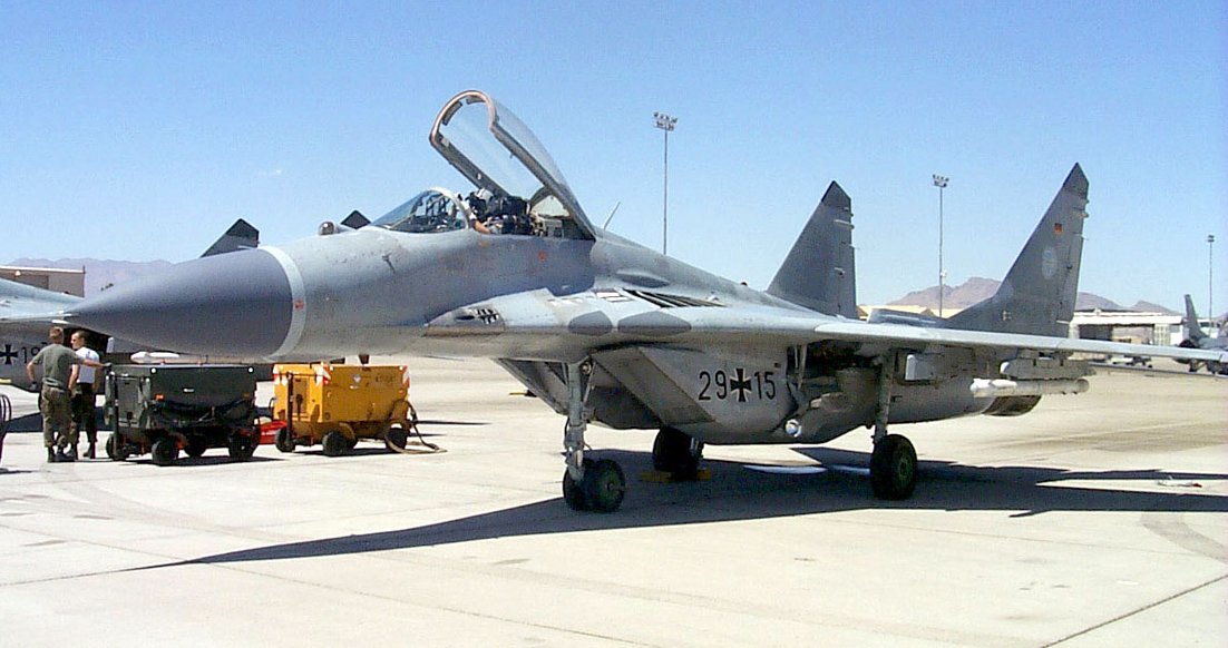 mig-29_001128a.jpg