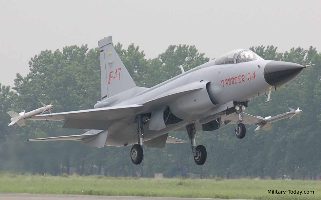 jf17_thunder_l7.jpg