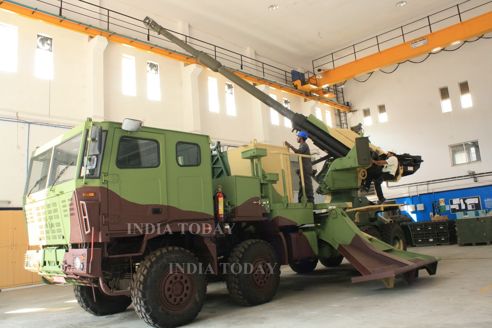 TataPower-155mm-howitzer.jpg