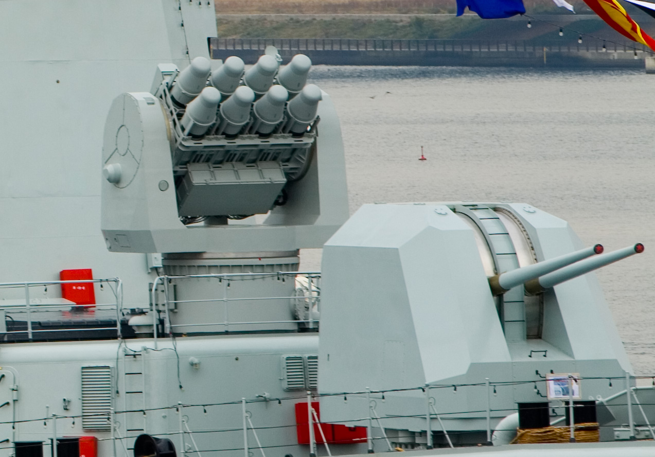 Chinese_HQ-7_and_Type_79A_100mm_turret.jpg