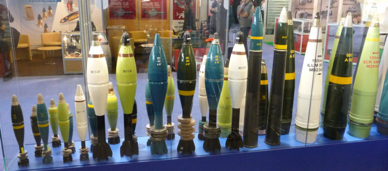 Denel%20mortar%20ammo.jpg