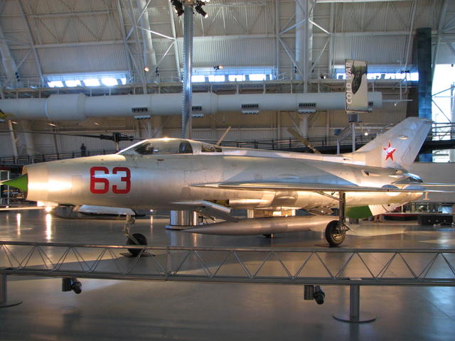 nasm_mig-21f.jpg
