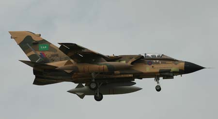 Tornado%20RSAF%20-%20checuti.jpg