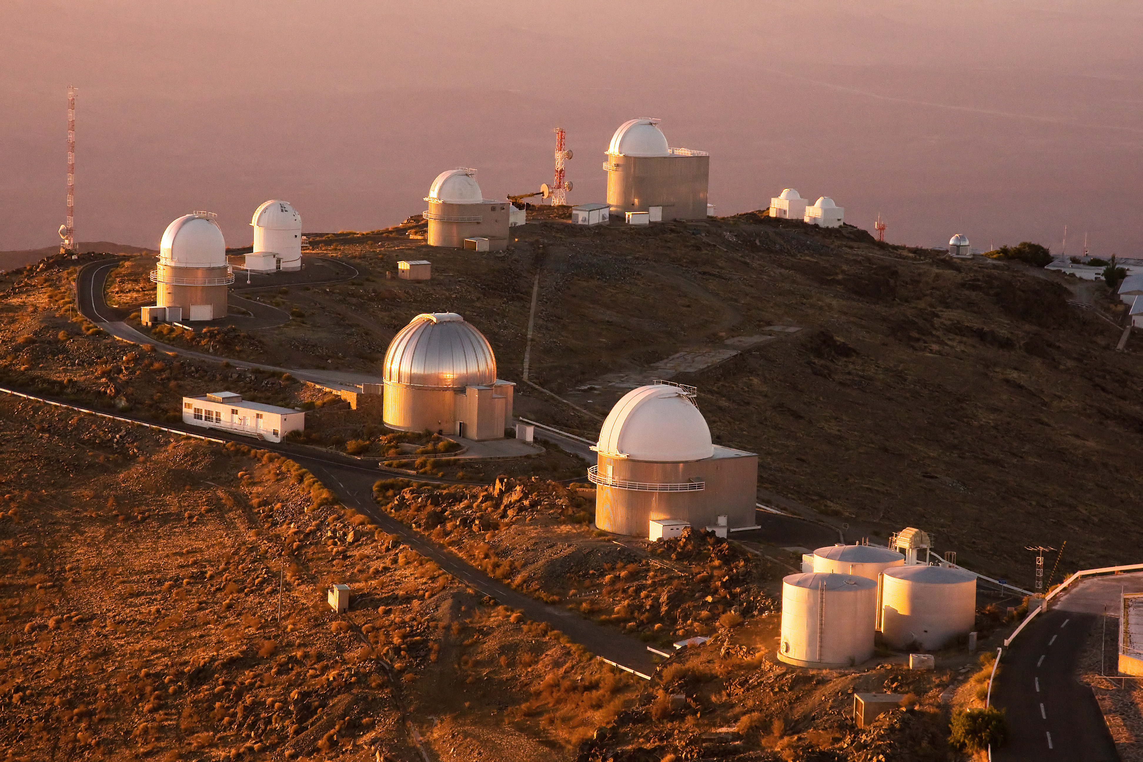 La_Silla_Telescope_Ring.jpg