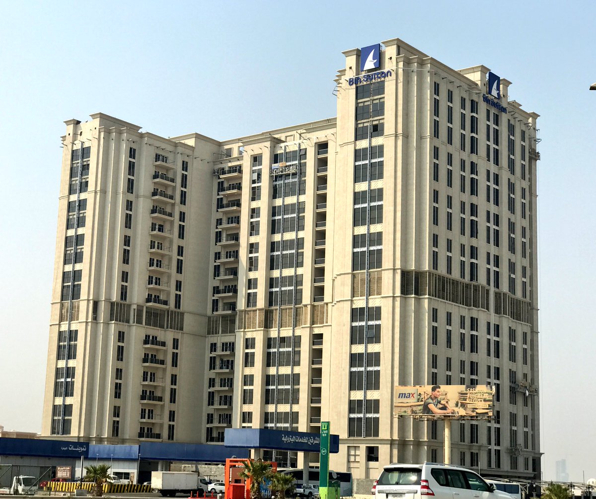 DKuMuZoXUAAPcHk.jpg