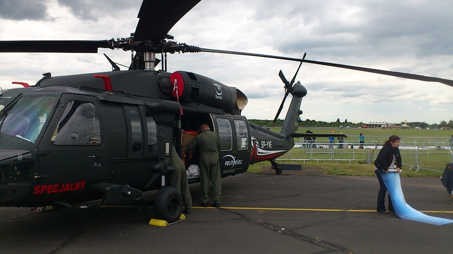 sikorsky_s_70i_blackhawk_4_by_dan_s_t-d599abo.jpg