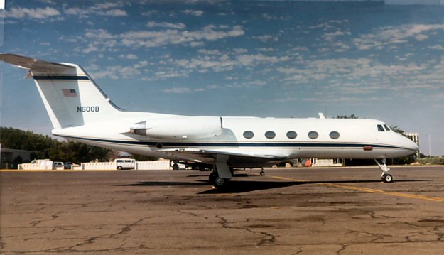 Grumman%20Gulfstream%202.jpg