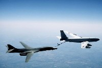 b-1b_kc-135.jtb