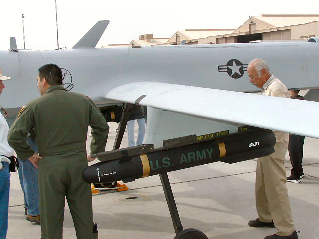 RQ-1A-aah-05.JPG