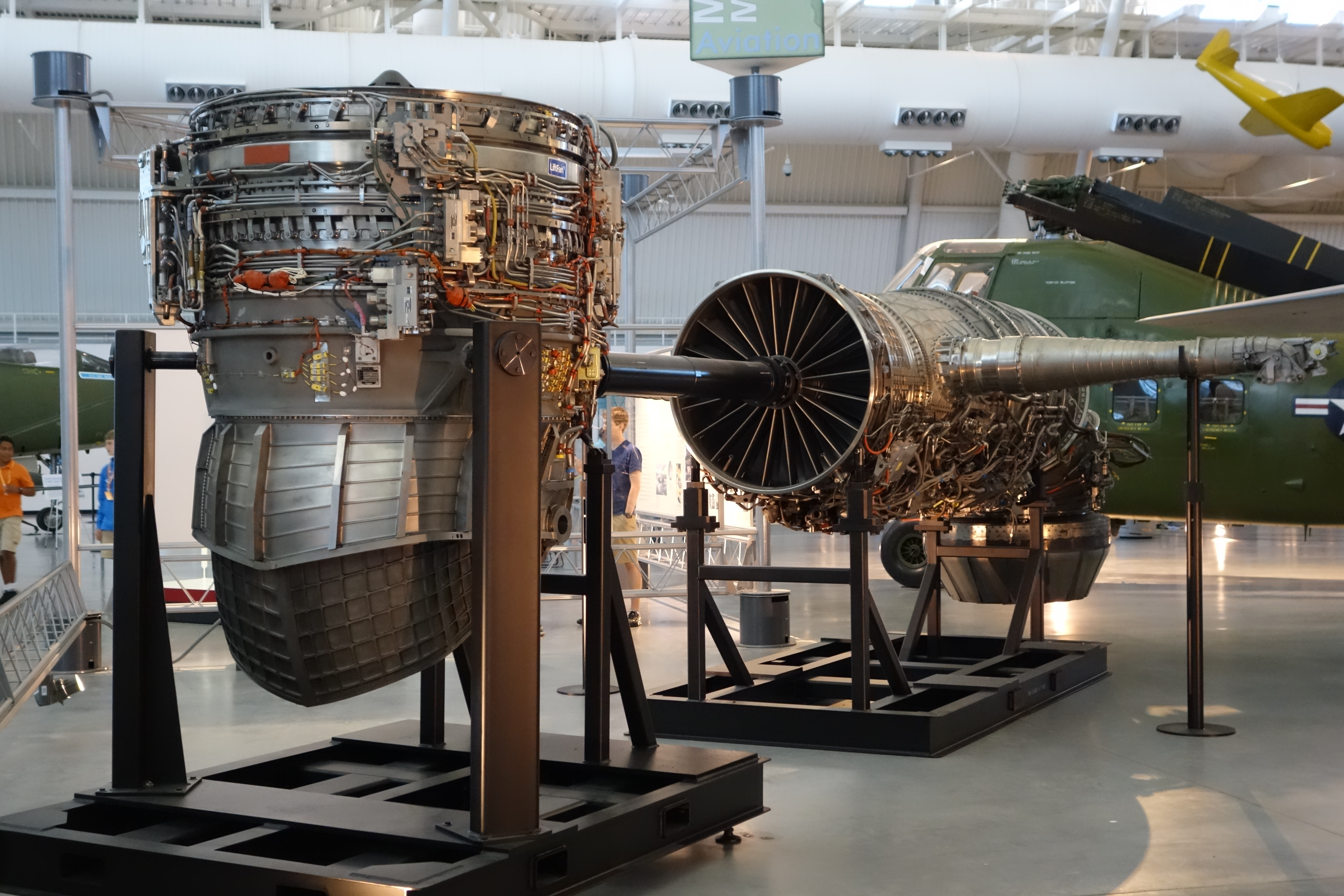 F-35B_STOVL_Engine_and_Lift_Fan.JPG