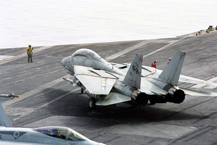 f-14_38.jpg