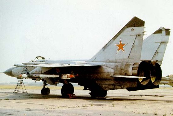 mig25_02.jpg