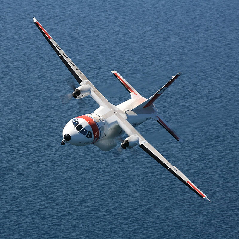 AIR_CN-235_USCG_HC-144A_lg.jpg