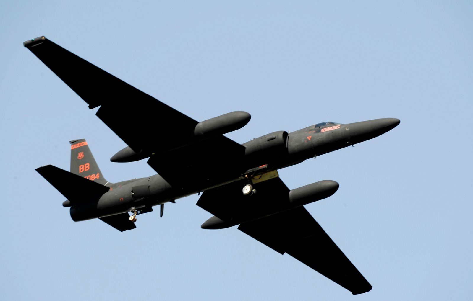 طائرة من طراز U-2 Dragon Lady تحلق فوق سماء كوريا الجنوبية. 21 أكتوبر 2009 - Reuters