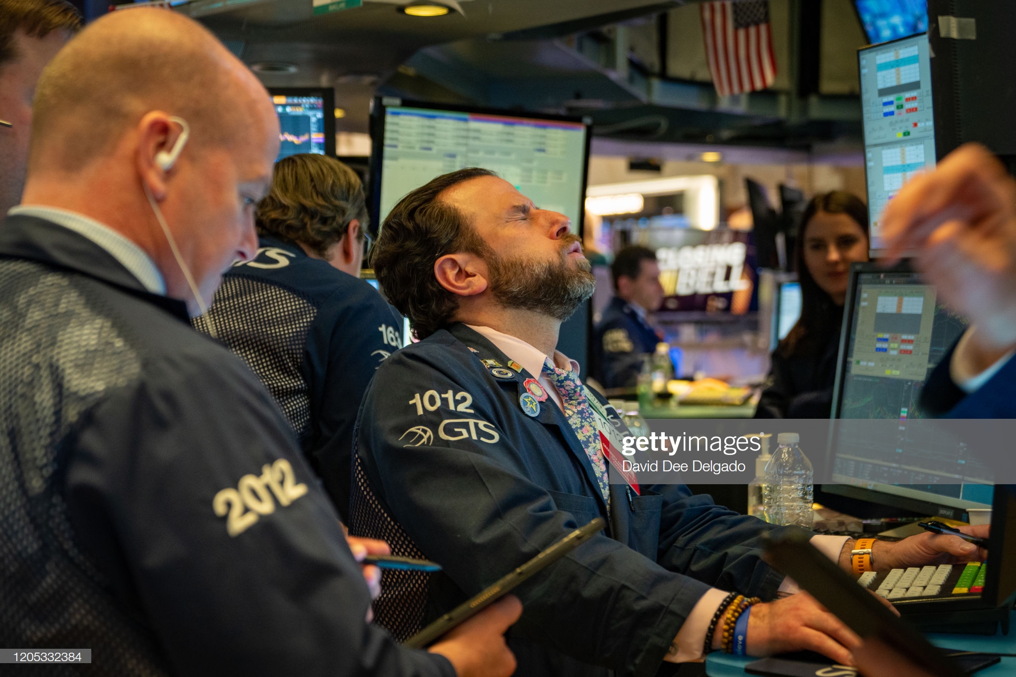 traders-work-the-floor-of-the-new-york-stock-exchange-on-march-5-2020-picture-id1205332384