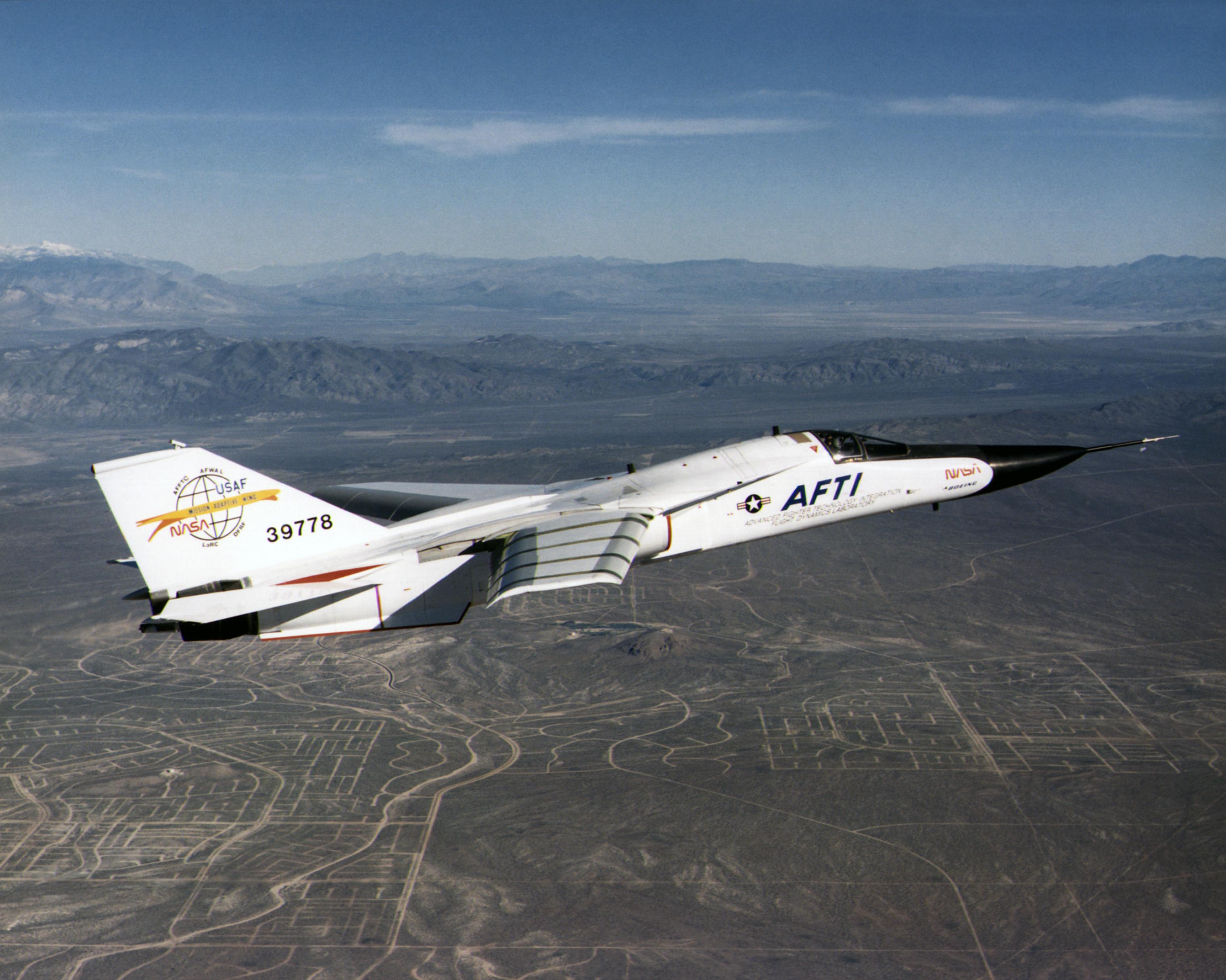 Aircraft_Fighter_Jet_F-111_AFTI_NASA_0.jpg