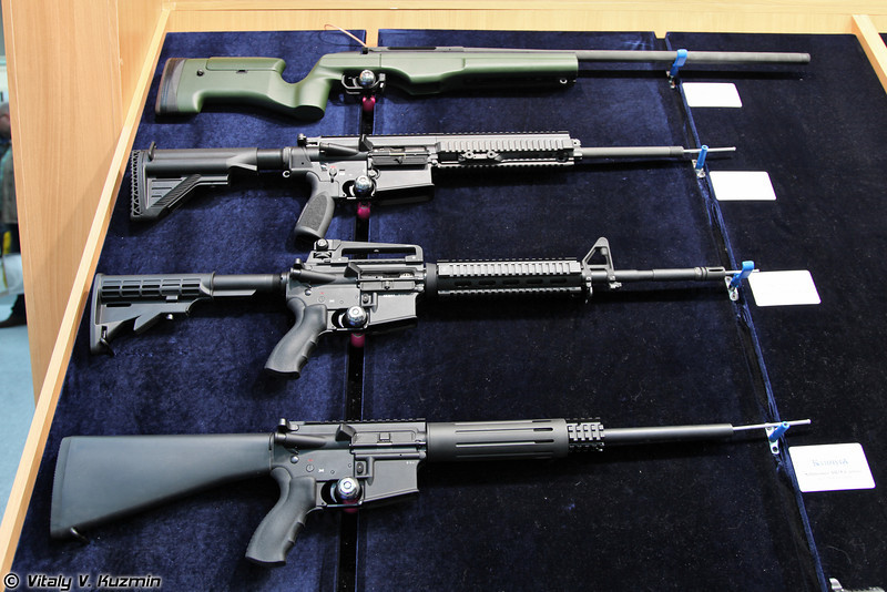 ArmsAndHunting2012-33-L.jpg