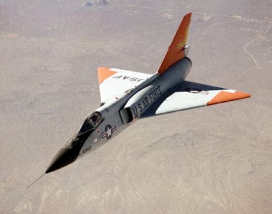 f106_08.jpg