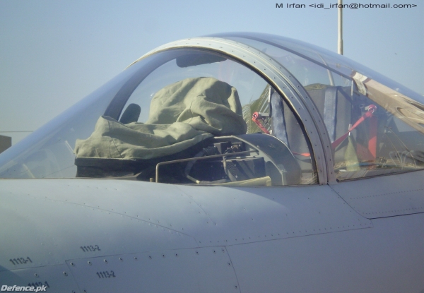 JF-17_25.jpg