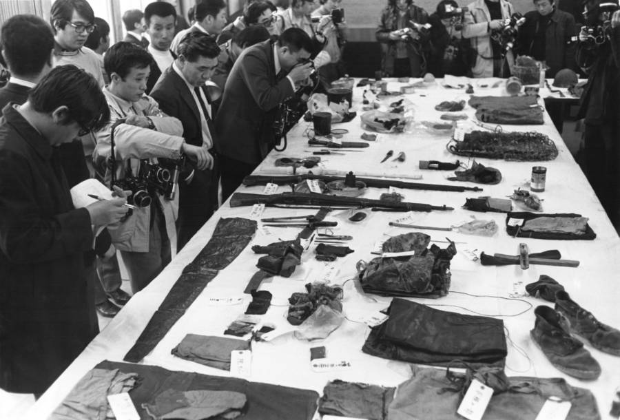 hiroo-weapons.jpg