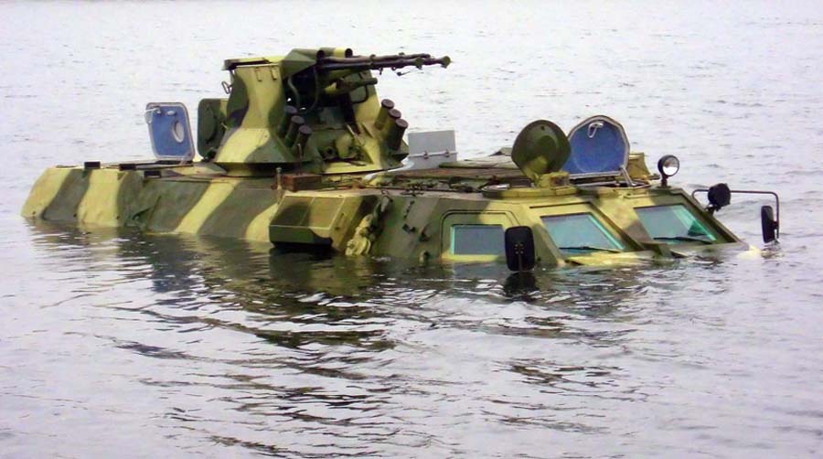 btr4-swiming_2l.jpg