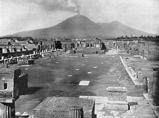 Pompeii-smoking-cone02.jpg