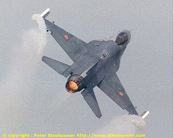 f16_4.jpg